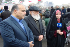 مراسم نهالکاری روز پدر در پارک سرخه حصار تهران (پخش از اخبار شبکه تهران)