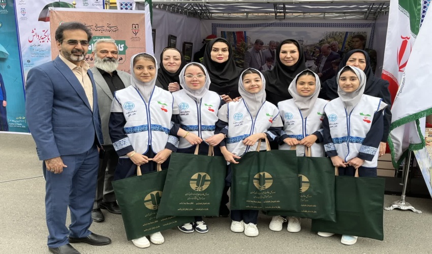 برگزاری مراسم هفته سلامت در اداره کل آموزش و پرورش شهرستان‌های استان تهران با نمایشگاه تخصصی