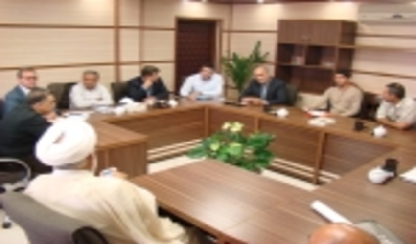 ملاقات های مردمی روند خدمت رسانی را تسهیل می کند 