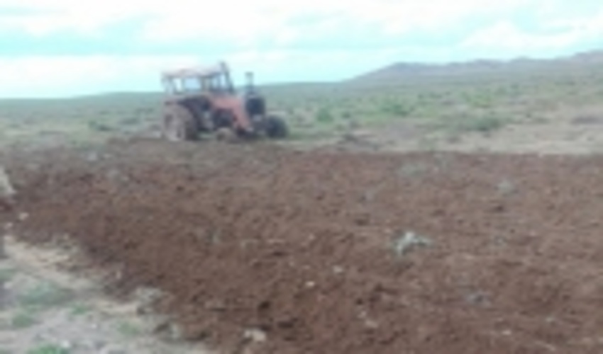 توقیف دو دستگاه تراکتور غیر مجاز در اراضی ملی دماوند