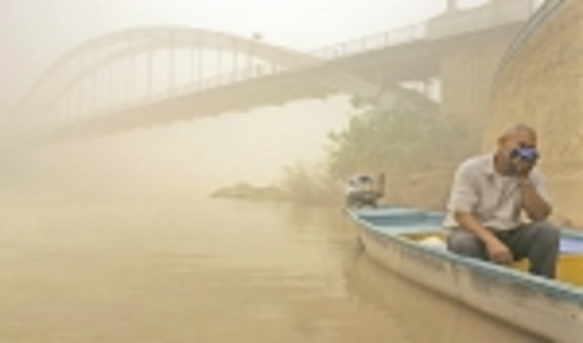  تاکید رییس سازمان حفاظت محیط زیست بر رایزنی با کشورهای همسایه برای مدیریت ریزگردها 