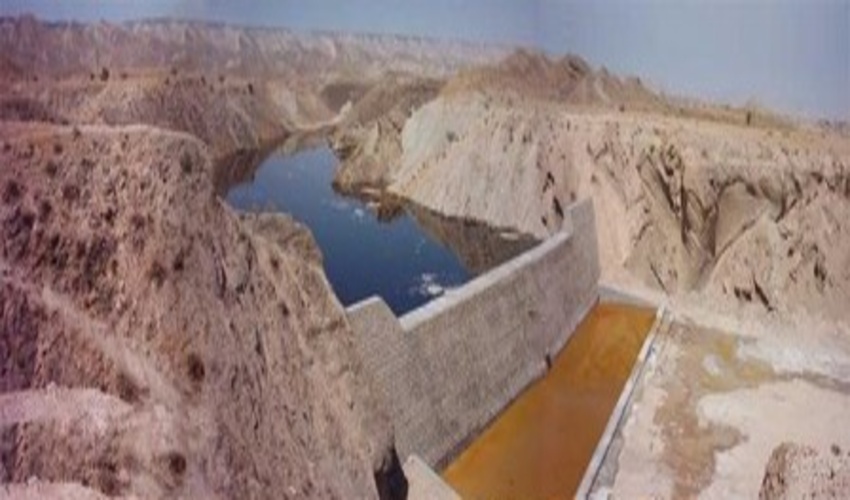 اجرای عملیات آبخیزداری در سطح حوزه آبخیز کمرد با اعتباری بالغ بر 23000 میلیون ریال