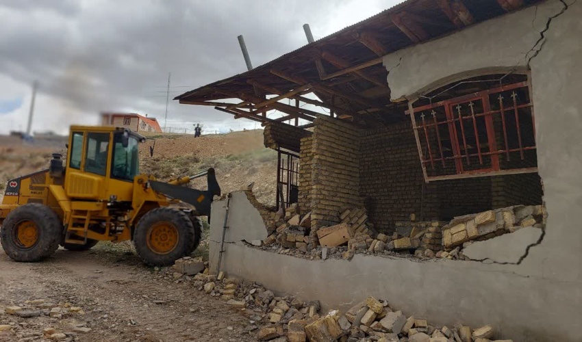 اجرای رفع تصرف 4000 مترمربع از اراضی ملی در فیروزکوه