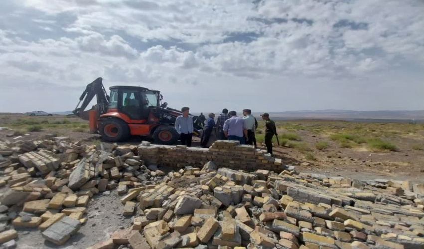 اجرای 6  فقره حکم قطعیت یافته قضایی، قلع و قمع مستحدثات و رفع تصرف در اراضی ملی شهرستان دماوند