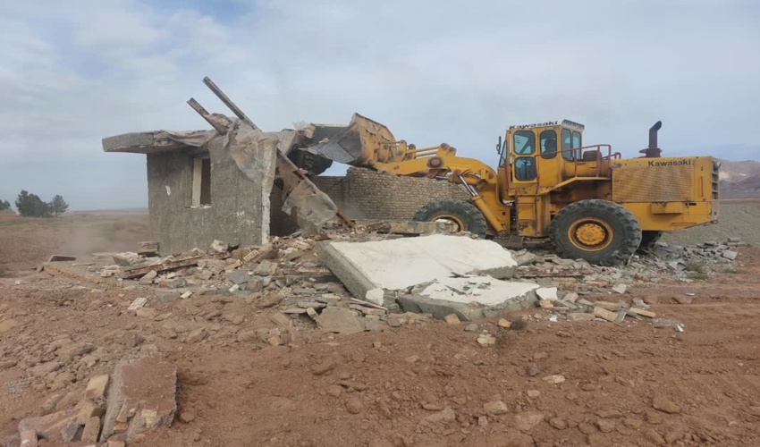 رفع تصرف  از 3300  متر مربع  از اراضی ملی شهرستان ری