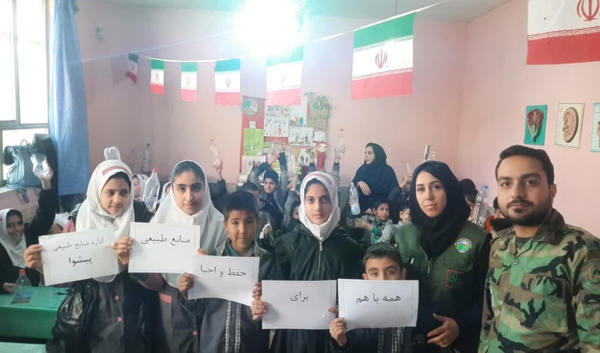 برگزاری کارگاه آموزشی منابع طبیعی و درختکاری در شهرستان پیشوا 