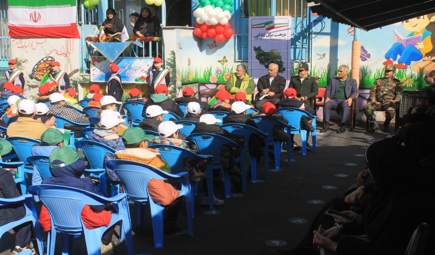 برگزاری طرح آموزشی "یک ساعت با جنگلبان" در دبستان شهید رجایی تهران