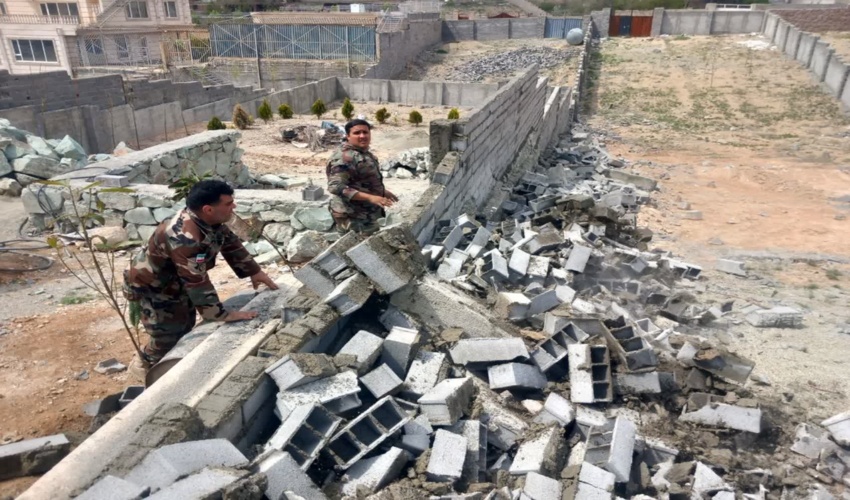 آزادسازی ۷۰۰۰ مترمربع اراضی ملی در رودهن با اقدام فوری یگان حفاظت منابع طبیعی دماوند